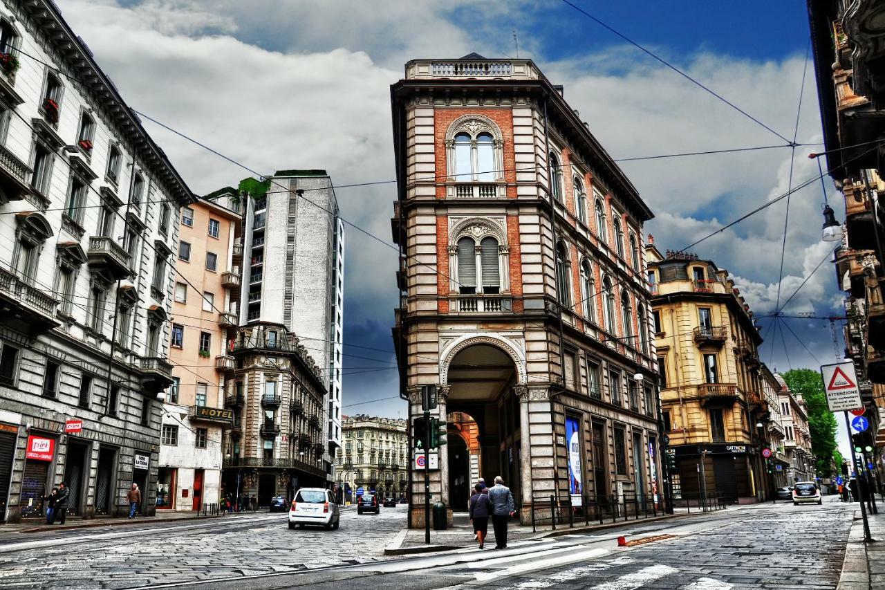 Flaneur Hotel Торино Екстериор снимка