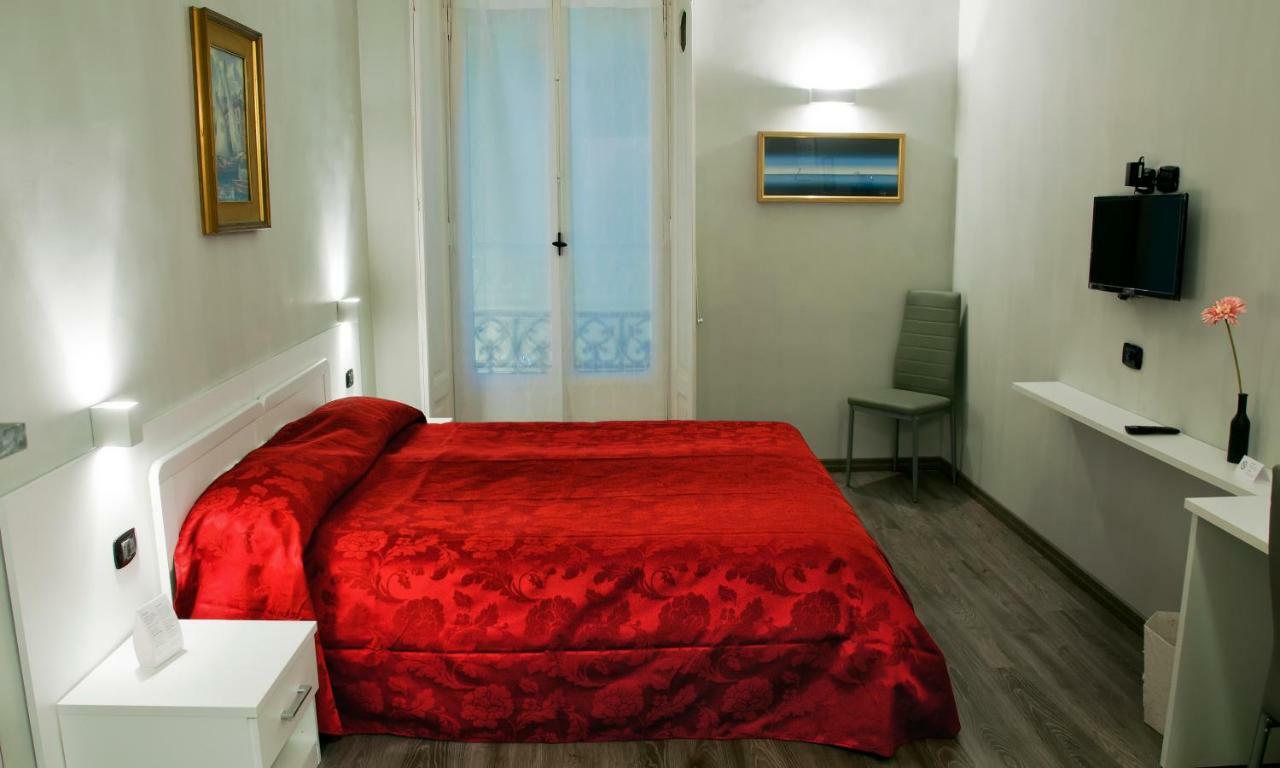 Flaneur Hotel Торино Екстериор снимка